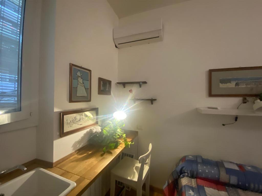 Piccolo E Indipendente A Garbatella Apartamento Roma Exterior foto